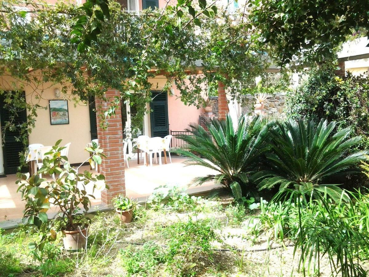 Hotel Villa Jolanda Sestri Levante Exteriör bild